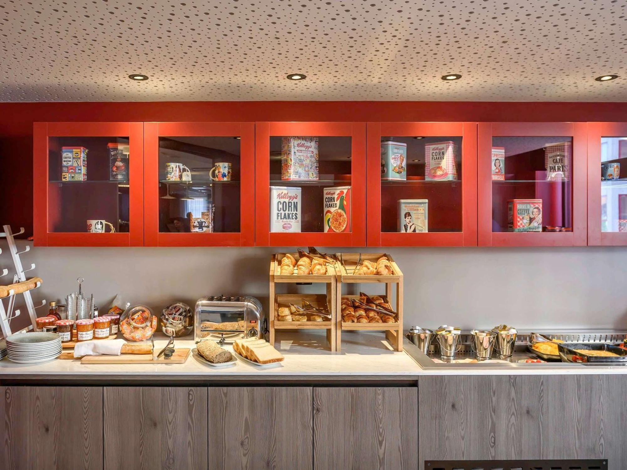 Novotel Saint-Etienne Centre Gare Chateaucreux Ngoại thất bức ảnh